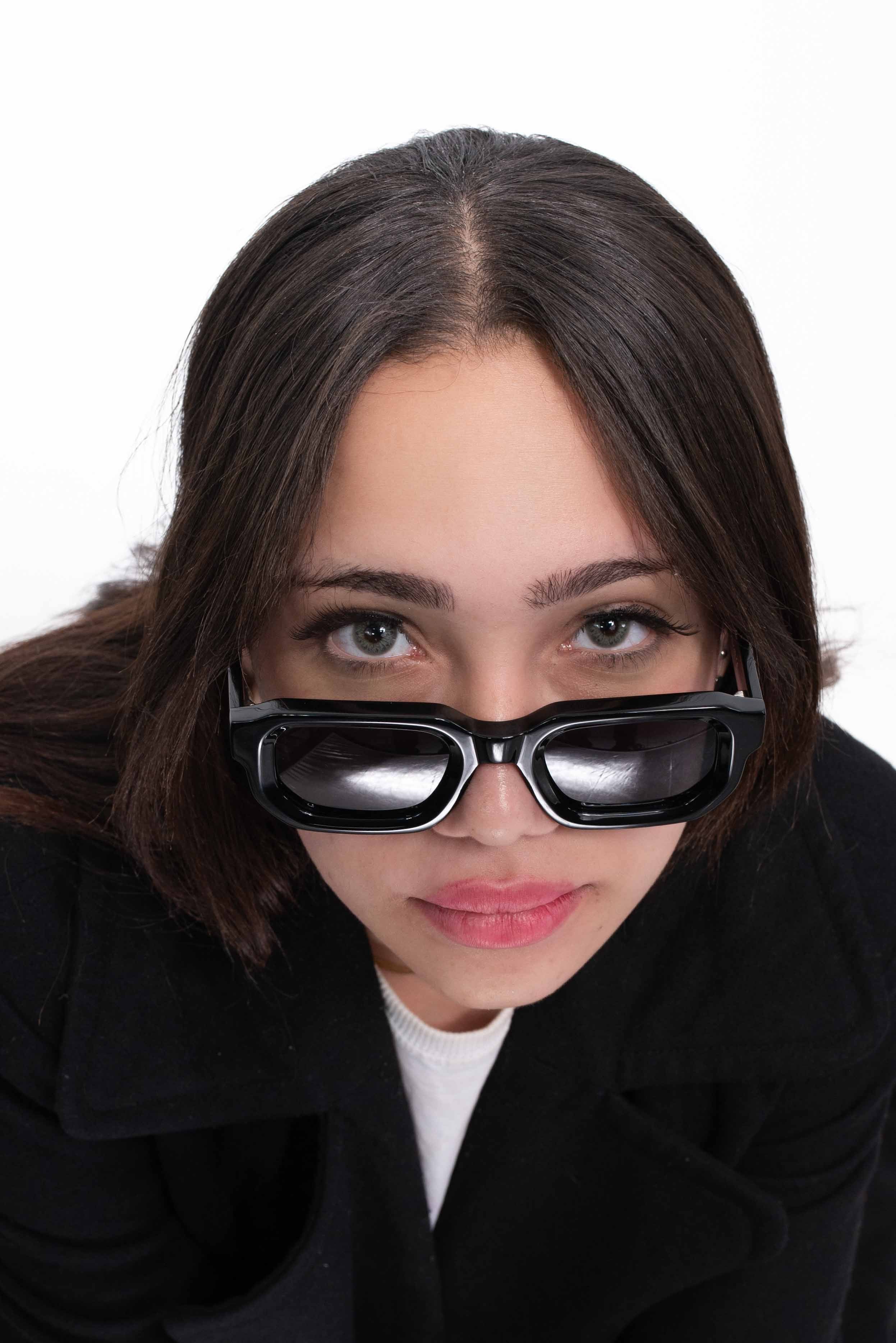 Nova Shades