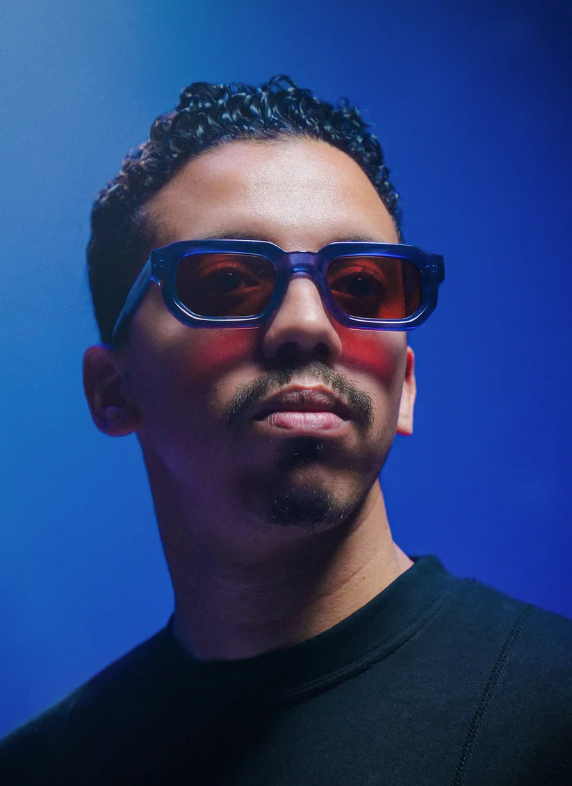 Nova Shades